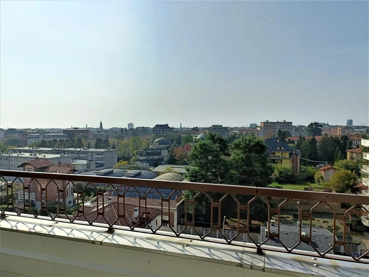 Trilo Busto Skyline Apartment Busto Arsizio Italy